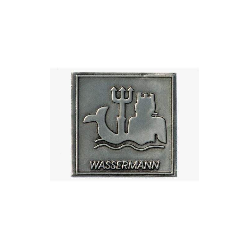Tin label 'Aquarius', square, metal, silver